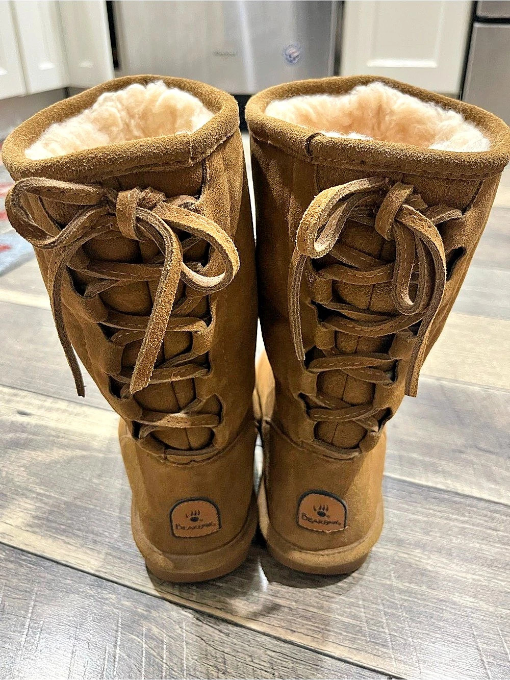 BearPaw Brown Boots. Women’s 9
